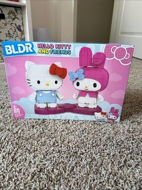 Hello Kitty and Friends Pink & White Building Set